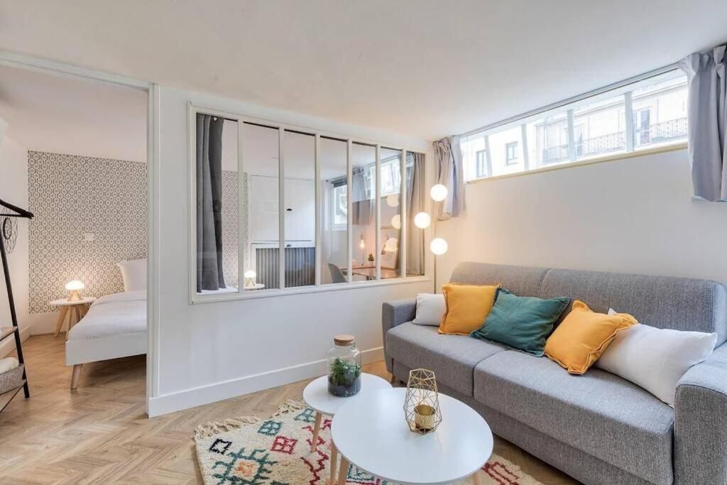 Appartement Proche Arc Triomphe 4P パリ エクステリア 写真